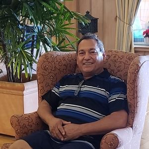 Meet your Posher, Carlos